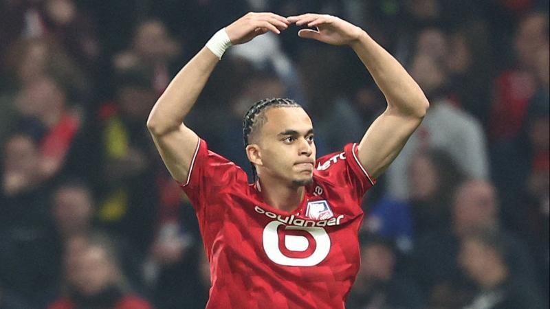 戴维斯时拥 戴维斯时拥